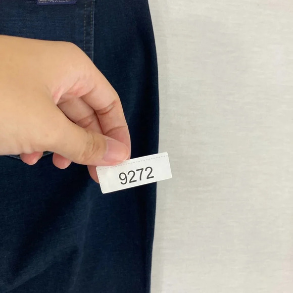 7 For All Mankind Dark Wash Kaylie Flare Jeans Size 27 - Picture 10 of 10